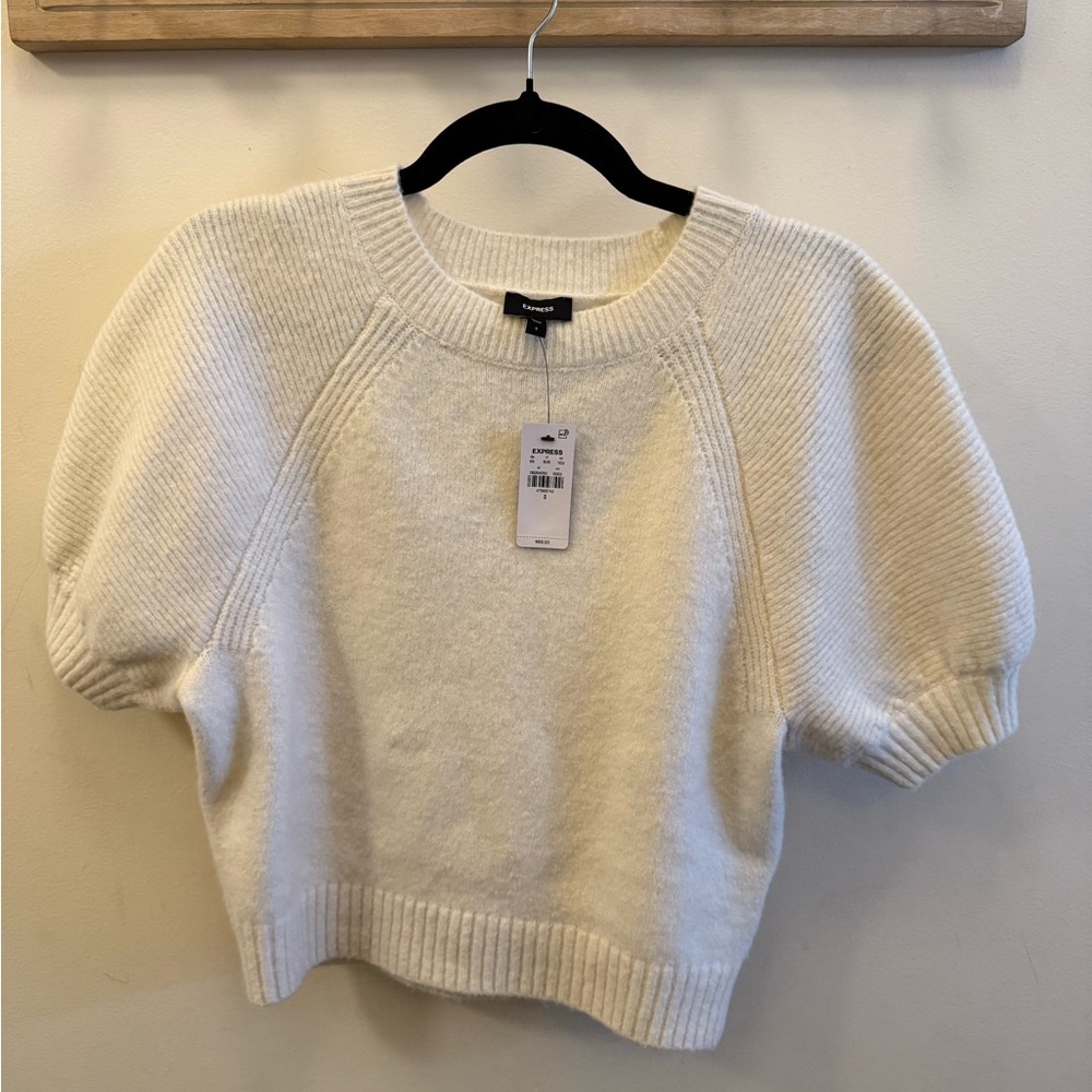 Cropped short sleeve white sweater